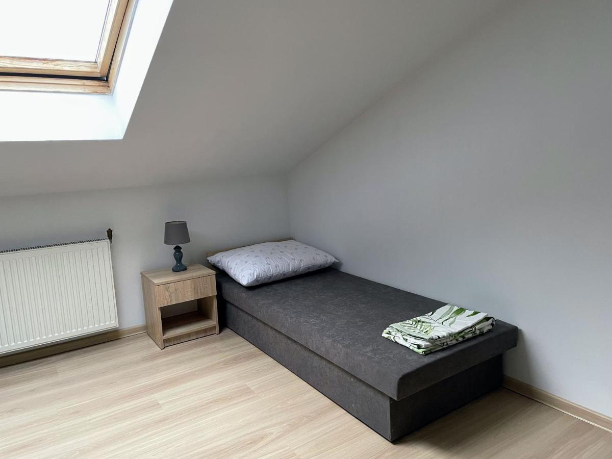 Apartament Bea Mar กดิเนีย ภายนอก รูปภาพ