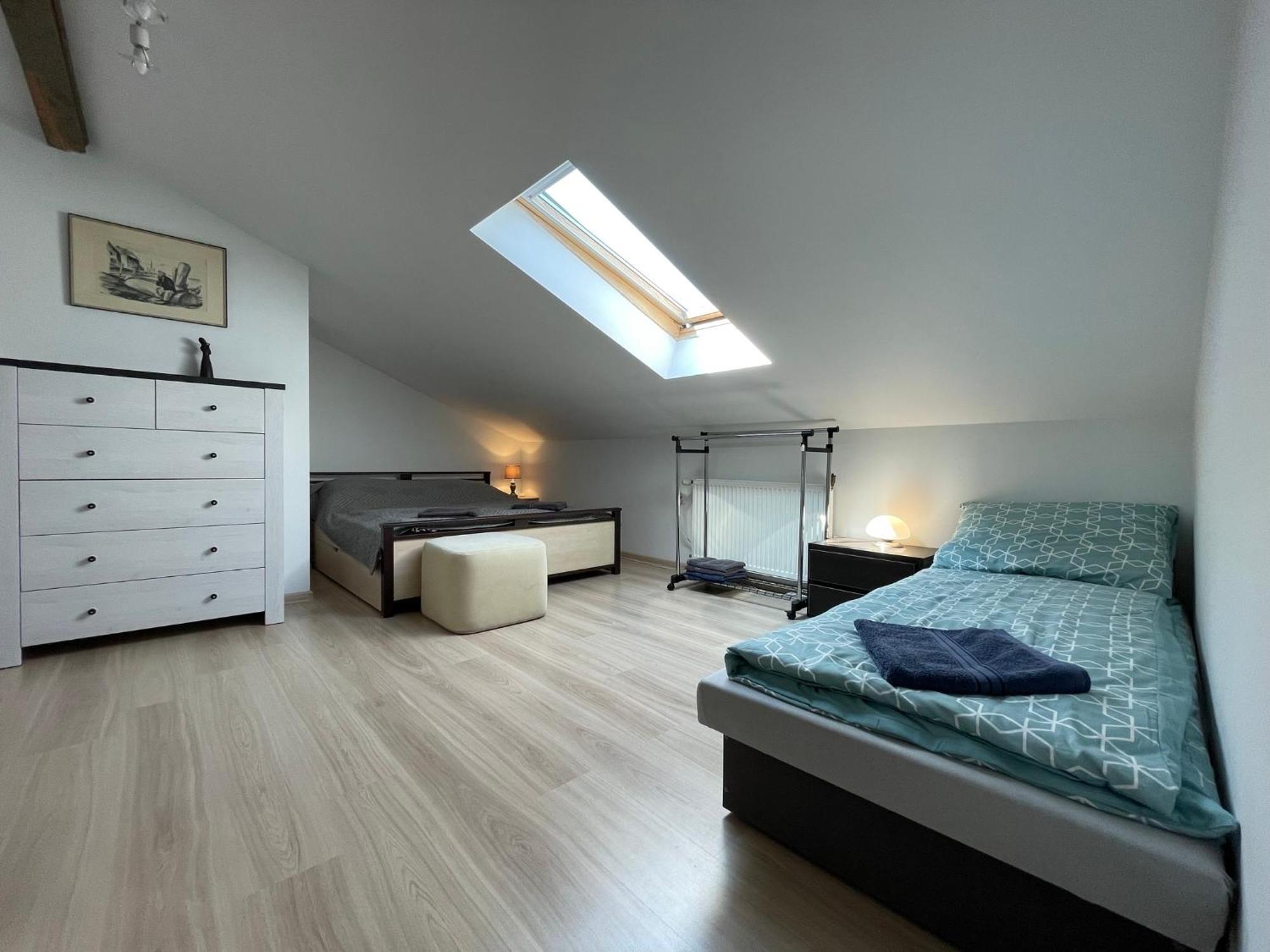 Apartament Bea Mar กดิเนีย ภายนอก รูปภาพ